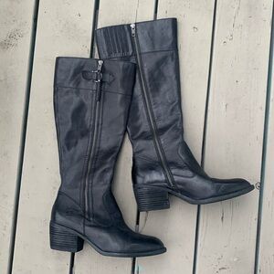 BORN tall black boot leather 9